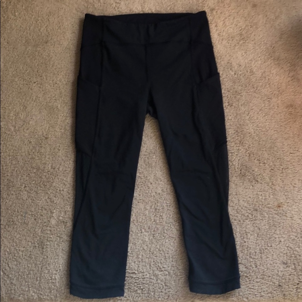 Black lululemon 🍋 size 8
